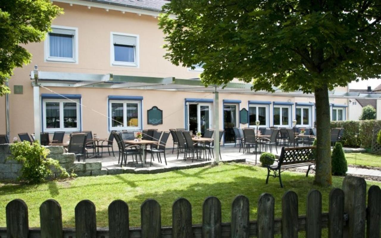 Landgasthof Schwabenpfanne Erbach an der Danau Eksteriør bilde